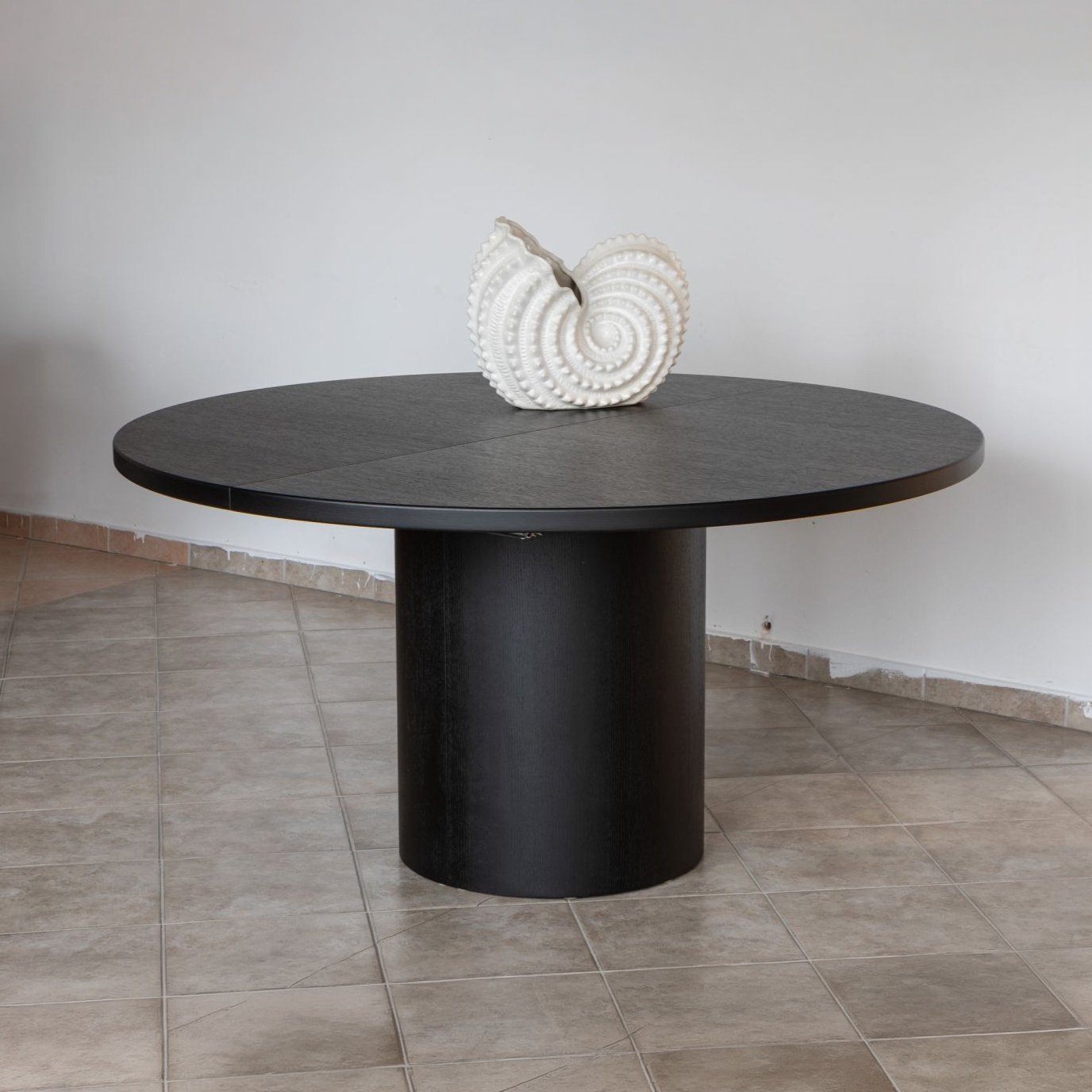 TABLE KOLONADA